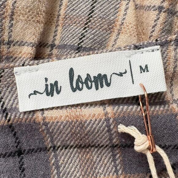 In Loom Plaid Peplum Blouse Sz M Beige Gray Ruffle Sleeve Long Sleeve Casual Top - Picture 7 of 9